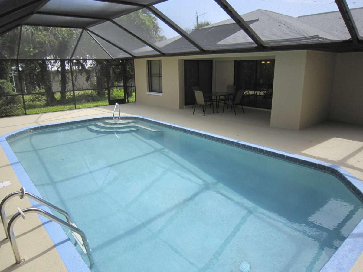 ליי אייקרס Vacation Home Falcon מראה חיצוני תמונה